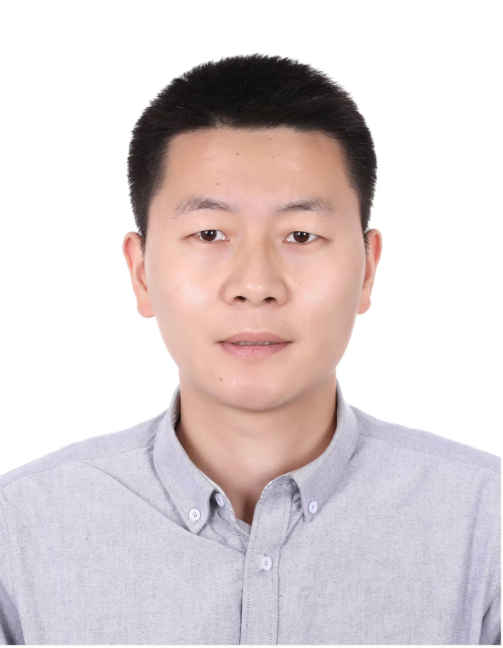 仝晓萌
