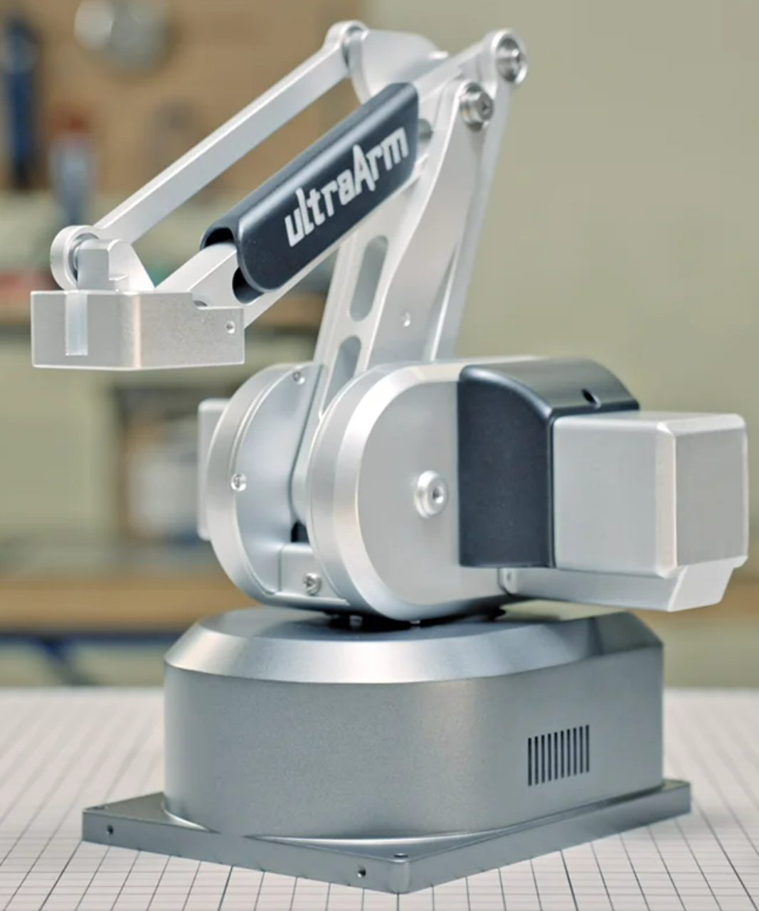 ultraArm P1